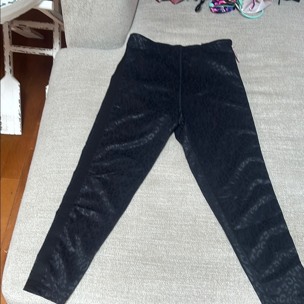 Ladies Black Leopard Print Leggings